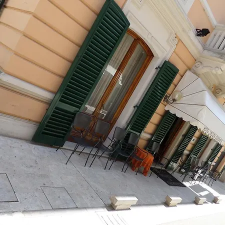 Delizia Genovese 酒店 蒙特卡蒂尼泰尔梅